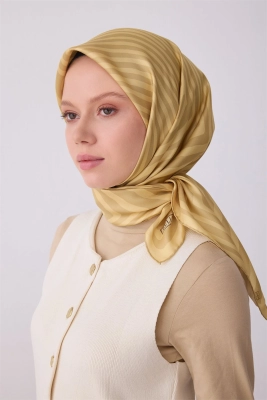 Belli Sarı Geometrik Desen %100 Twill İpek Eşarp 4325D 06