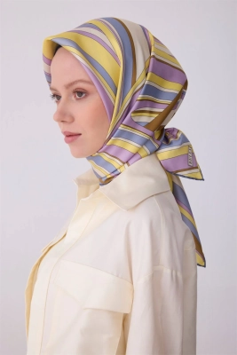 Belli Sarı Lila Çok Renkli Geometrik Desen %100 Twill İpek Eşarp 4311D 03