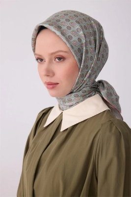 Belli Yeşil Etnik Desen %100 Twill İpek Eşarp 4308D 34