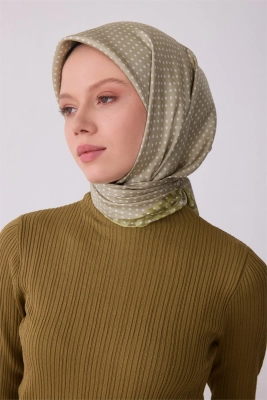 Belli Yeşil Klasik Desen %100 Twill İpek Eşarp 4326D 85