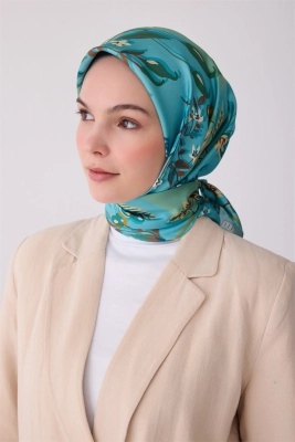 Belli Yeşil Obje Desen %100 Twill İpek Eşarp 4320D 50